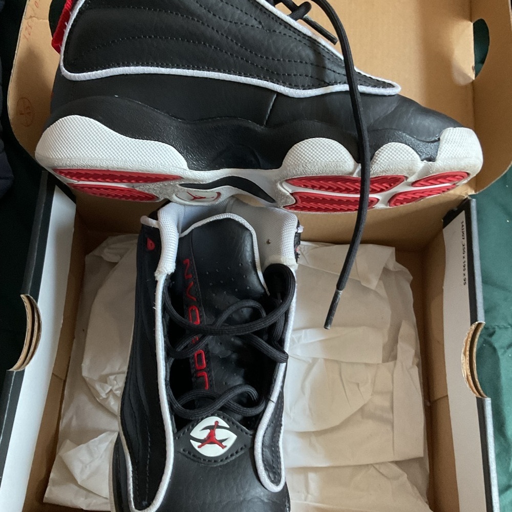 Jordan Kids Black and Red Sneakers